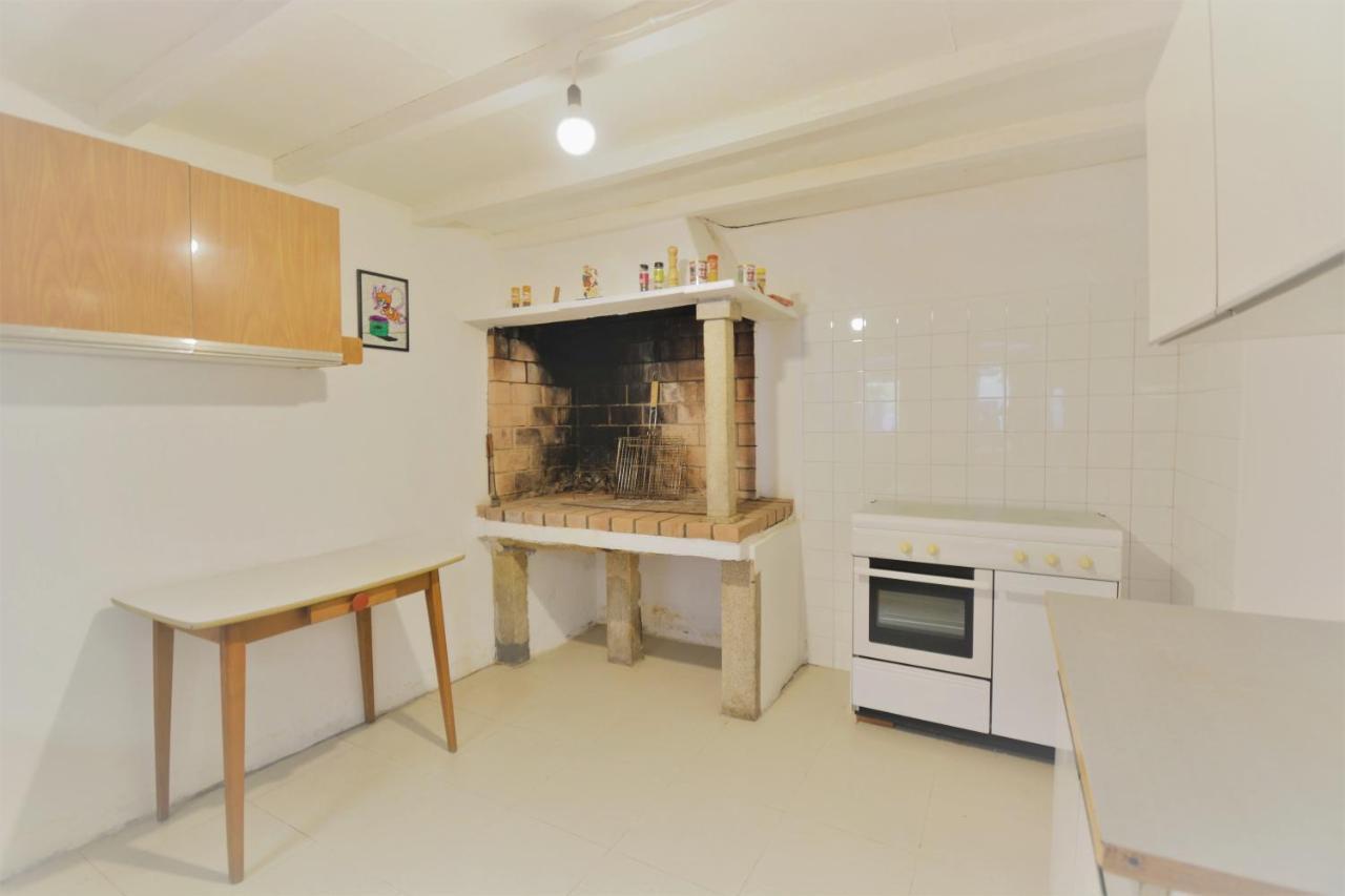 Casa Con Jardin En Vilanova De Arousa Понтеведра Екстериор снимка