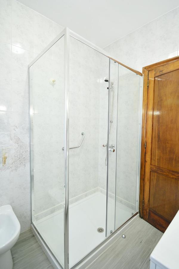 Casa Con Jardin En Vilanova De Arousa Понтеведра Екстериор снимка