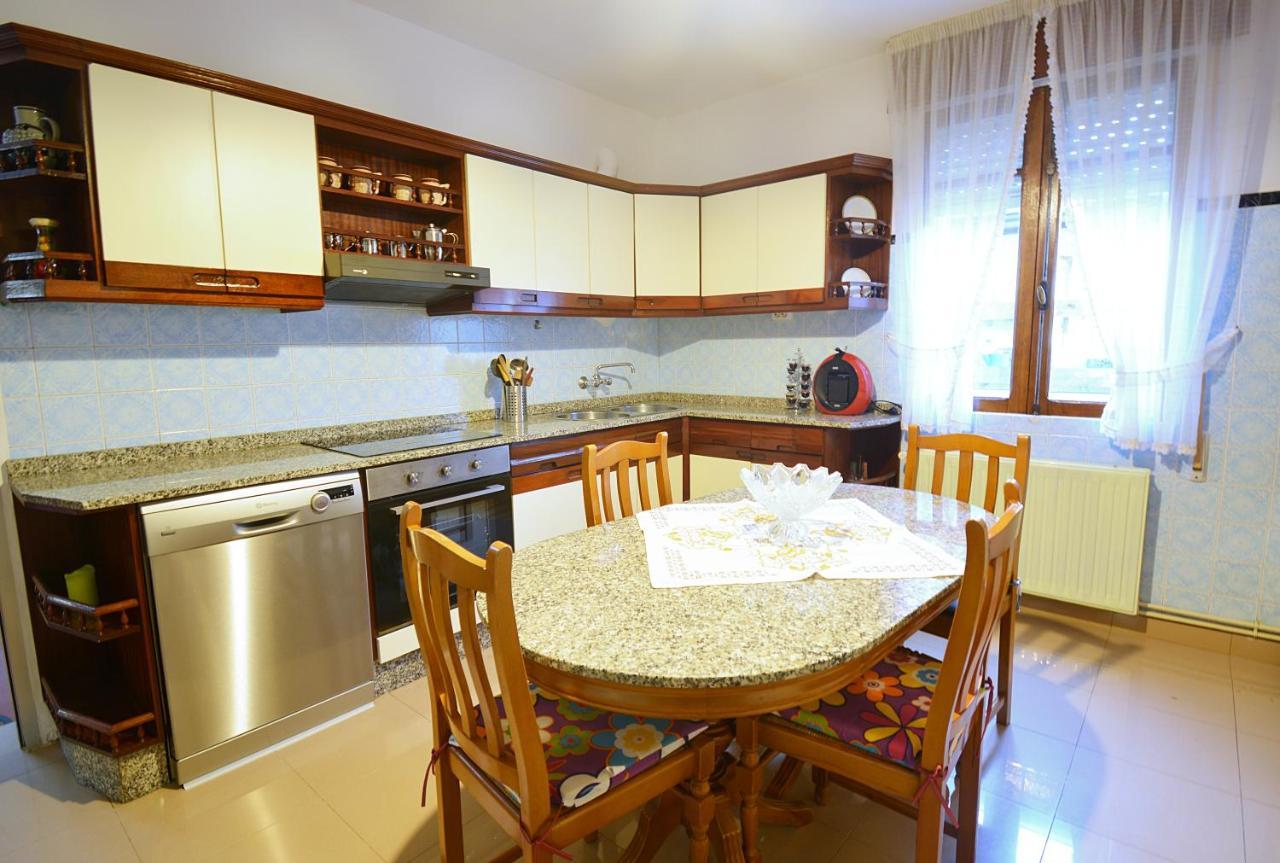 Casa Con Jardin En Vilanova De Arousa Понтеведра Екстериор снимка