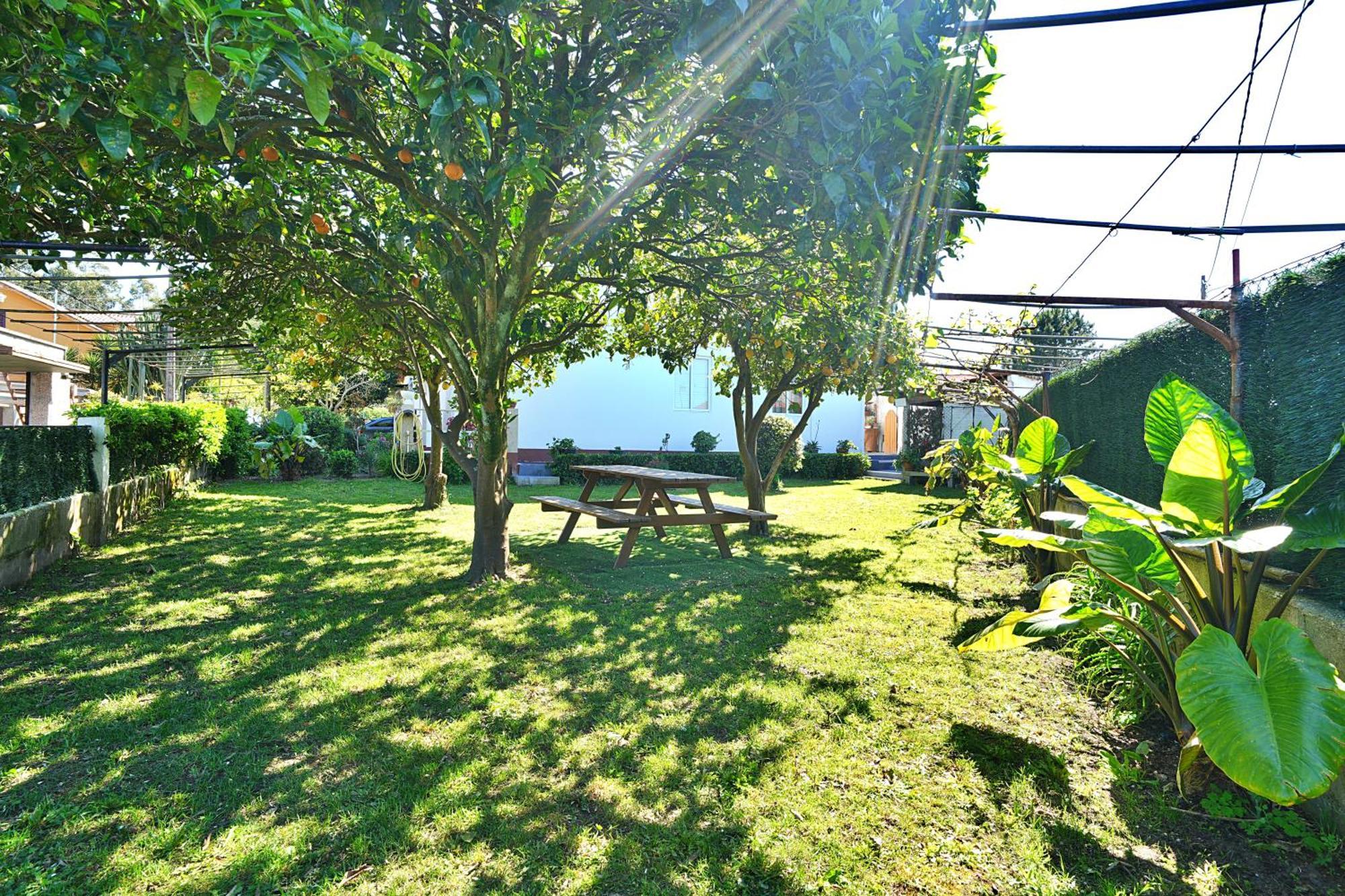 Casa Con Jardin En Vilanova De Arousa Понтеведра Екстериор снимка
